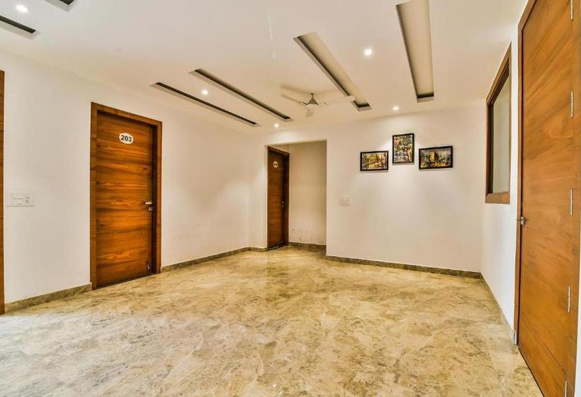 Fotos del hotel Fabhotel Comfort Dome Sector 45:  9