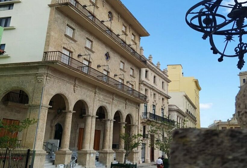 Fotos del hotel Palacio de Los Corredores:  2