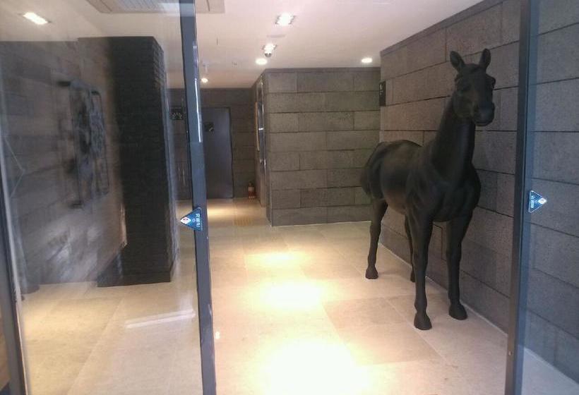 Fotos del hotel I.t.w:  7