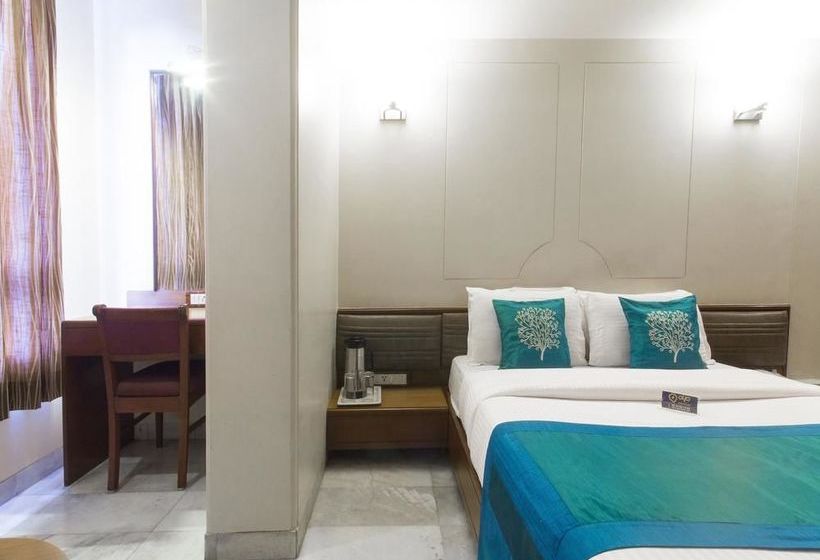 Fotos del hotel Oyo Premium Sion Railway Station:  14