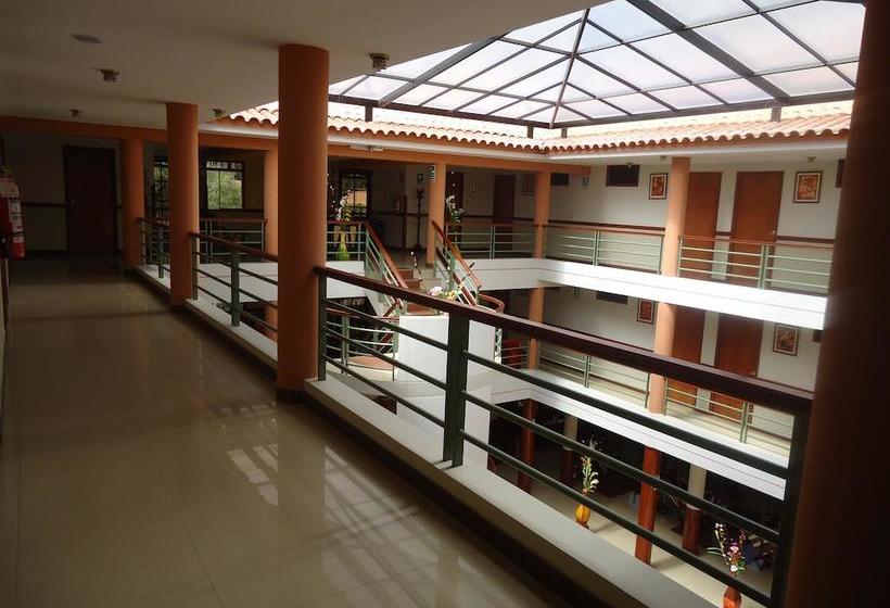 Fotos del hotel Tornado:  7