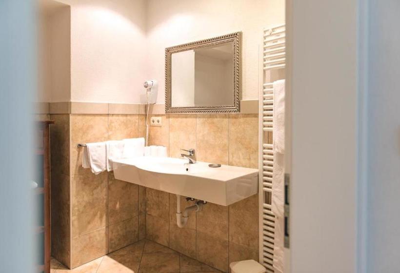 Fotos del hotel Apartments Waldquell:  14