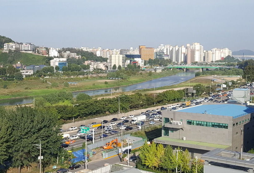 Fotos del hotel TOV Hotel & Residence:  16