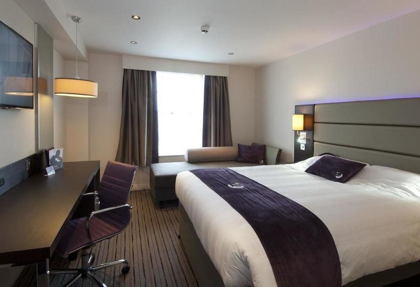 Fotos del hotel Premier Inn London Brixton:  8