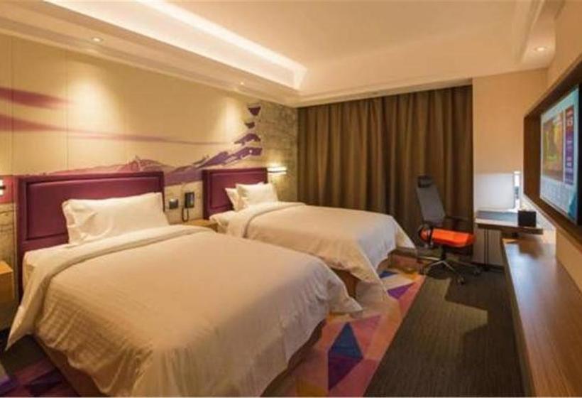 Fotos del hotel Hampton by Hilton Guilin Xiufeng:  18