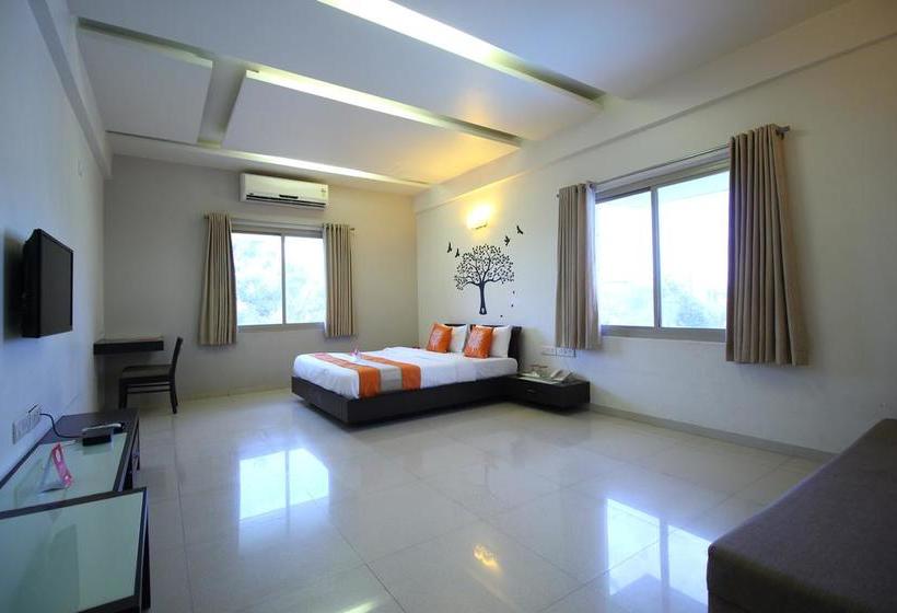 Fotos del hotel Oyo 5054 Sunnstep Club:  18