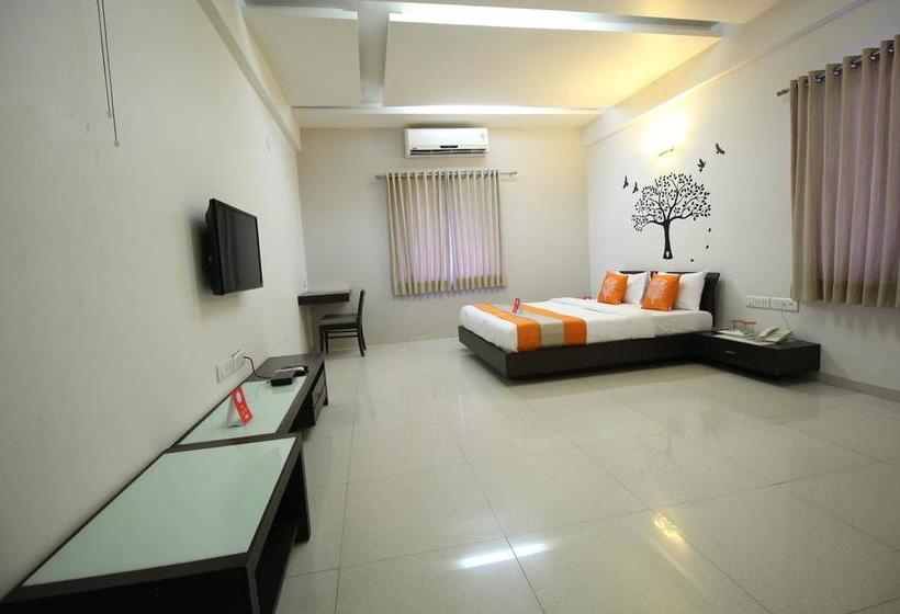 Fotos del hotel Oyo 5054 Sunnstep Club:  8