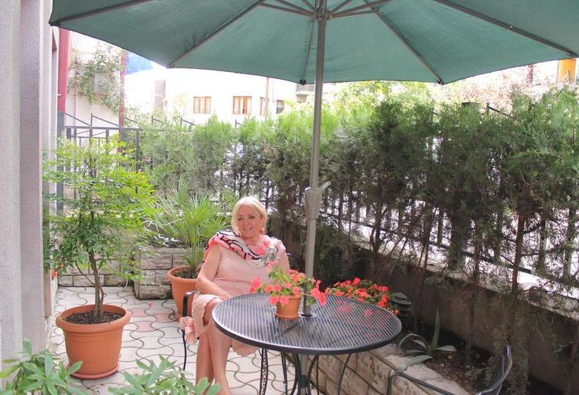 Fotos del hotel Vake:  9