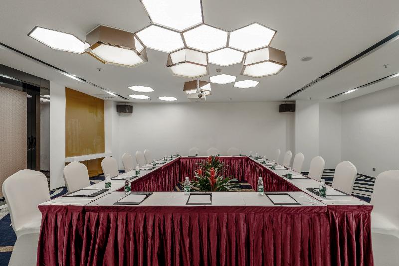 Fotos del hotel Holiday Villa Hotel & Residence Shanghai:  13