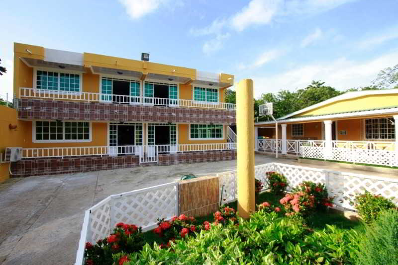 Fotos del hotel Apartamentos Amoblados Posada Miss Kenjha:  3