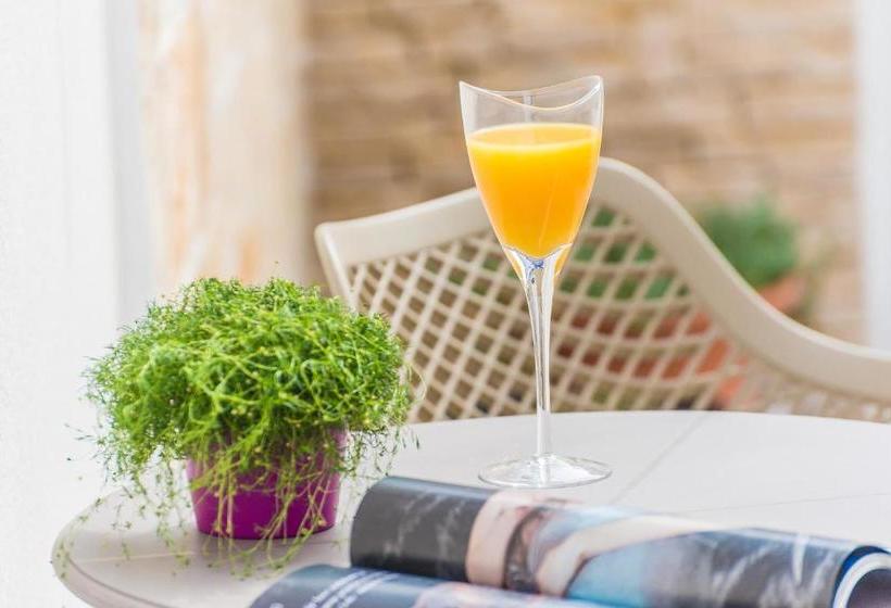 Fotos del hotel Apartments Villa Karla:  10