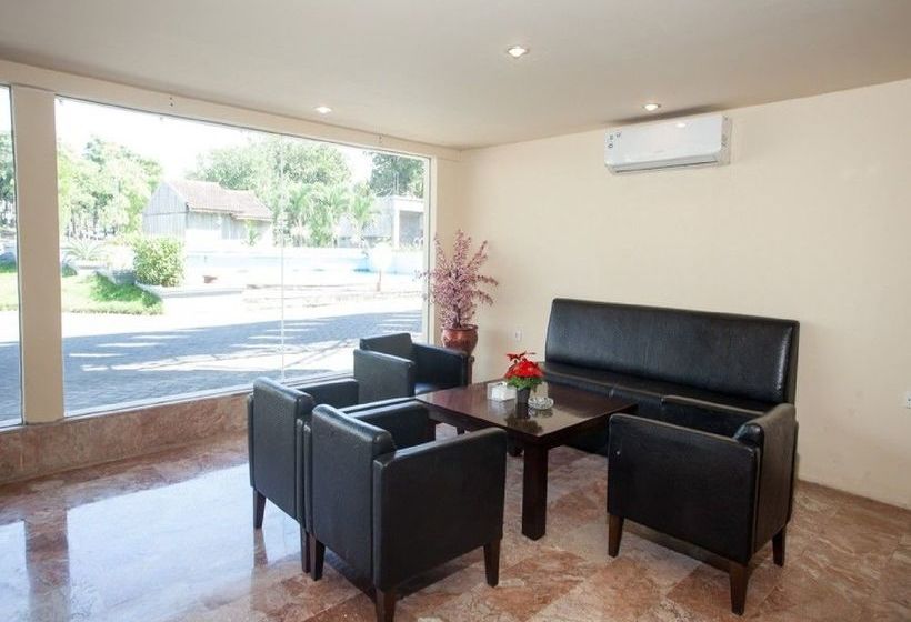 Fotos del hotel Reddoorz Plus @ Hr Muhammad:  3