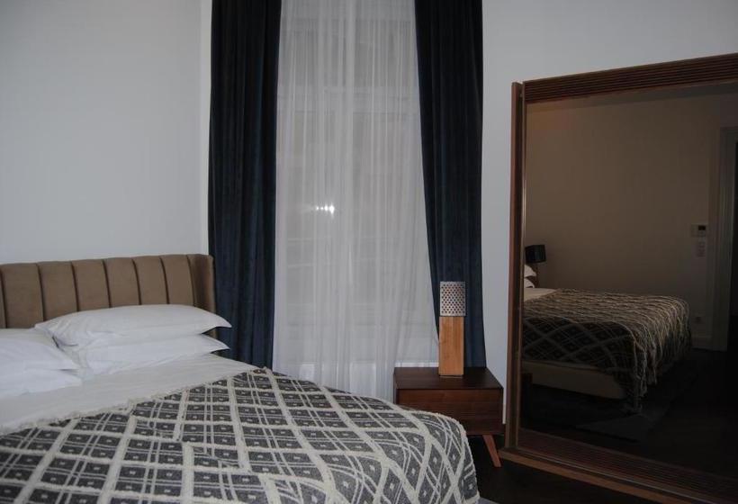 Fotos del hotel úttö Luxury Suites:  13