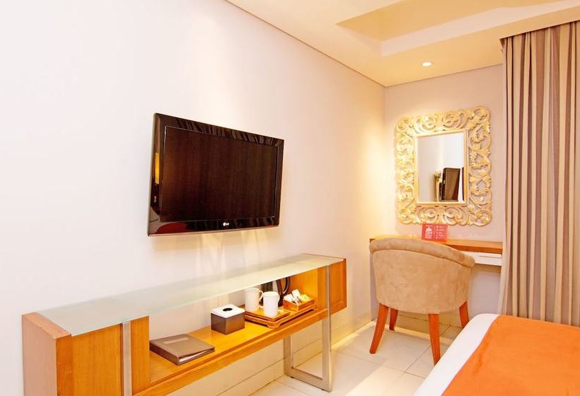 Fotos del hotel Zen Rooms Kuta Sunset Road:  5