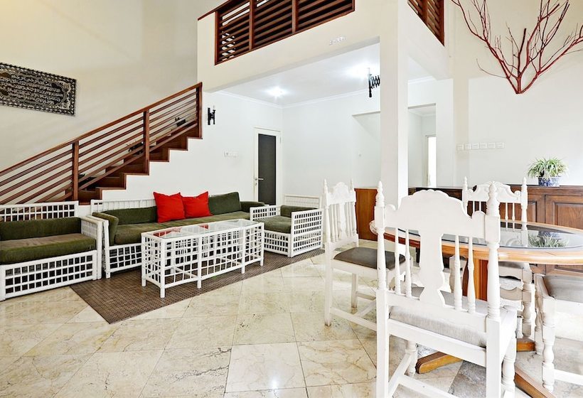 Fotos del hotel Zen Rooms Mampang Prapatan Syariah:  3