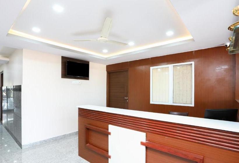 Fotos del hotel Treebo Trend Krishnaa Comfort:  11