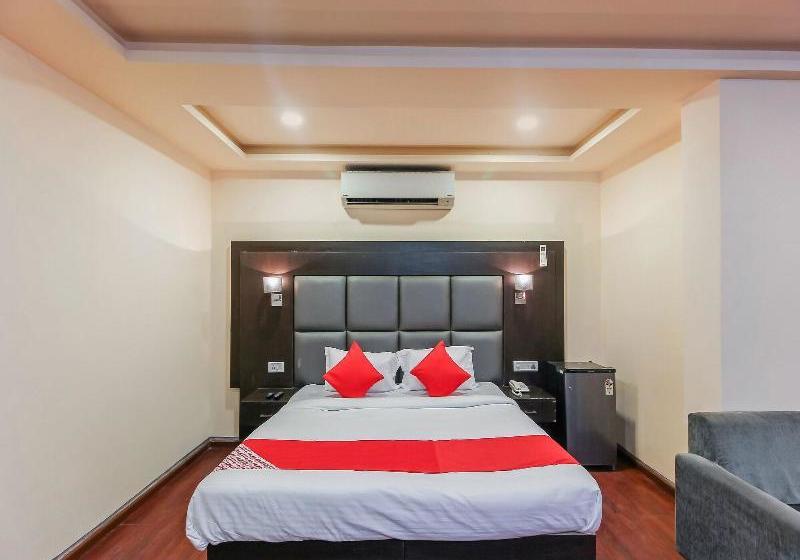 Fotos del hotel Oyo 79040  Sai Prakash:  10