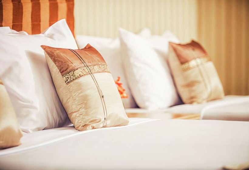 Fotos del hotel The Cm:  5