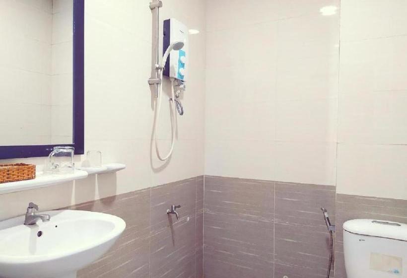 Fotos del hotel Luxury Apartment:  2