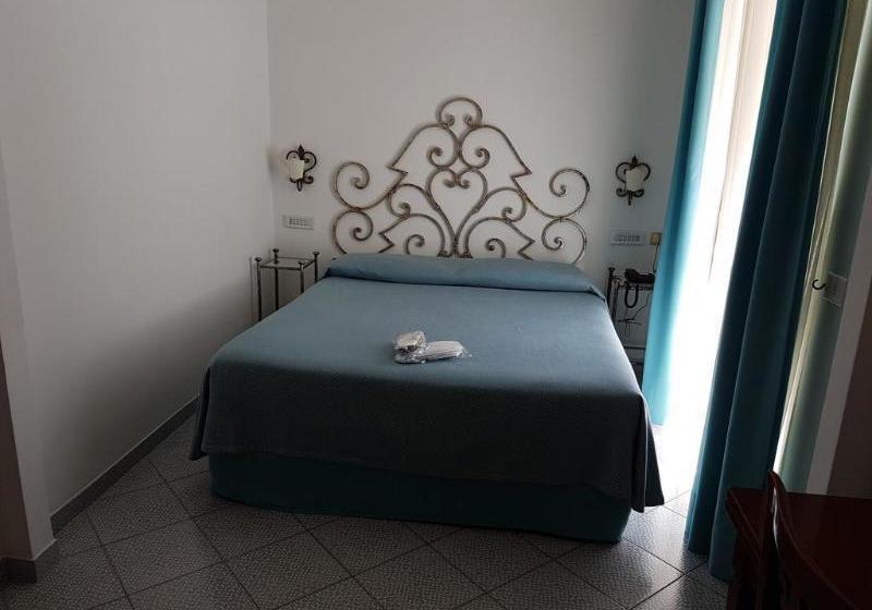 Fotos del hotel Bristol Capri:  11