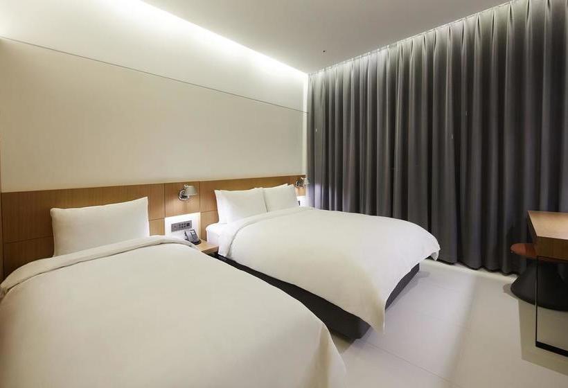 Fotos del hotel Standard:  23