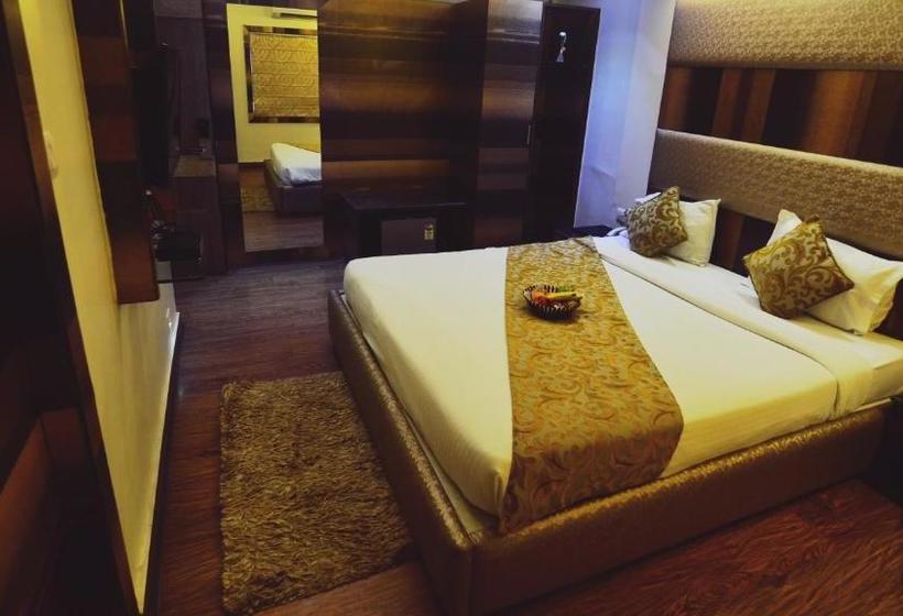 Fotos del hotel The Majestic Suites:  11