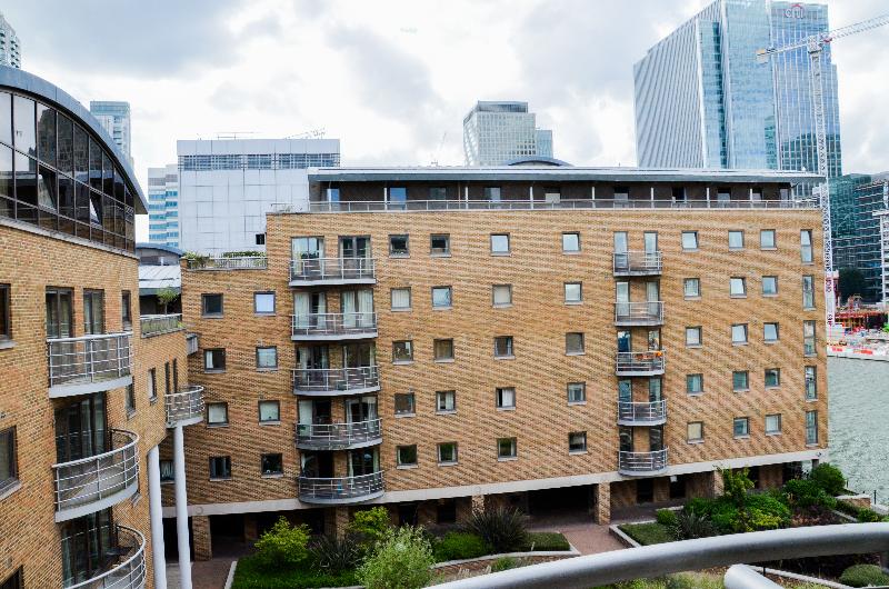 Fotos del hotel Meridian Place By Oyo Rooms:  14