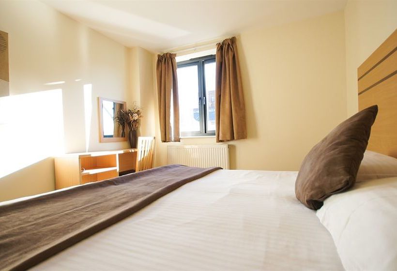 Fotos del hotel Crompton Court Apartments:  21