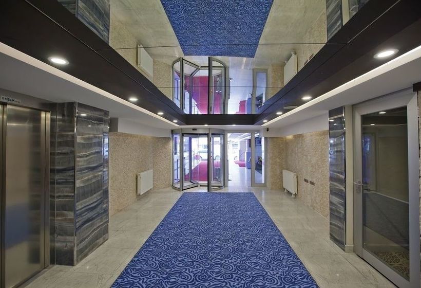 Fotos del hotel Celikhan:  3