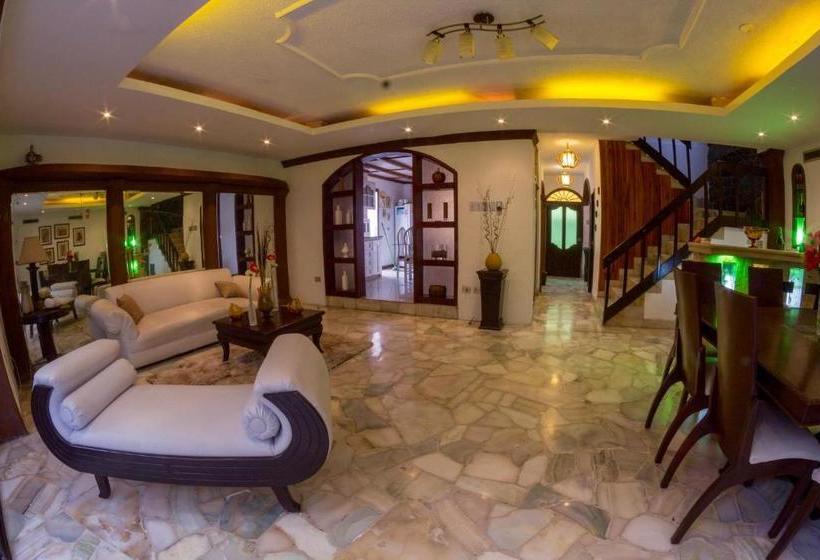 Fotos del hotel Hostal Villa 97:  13