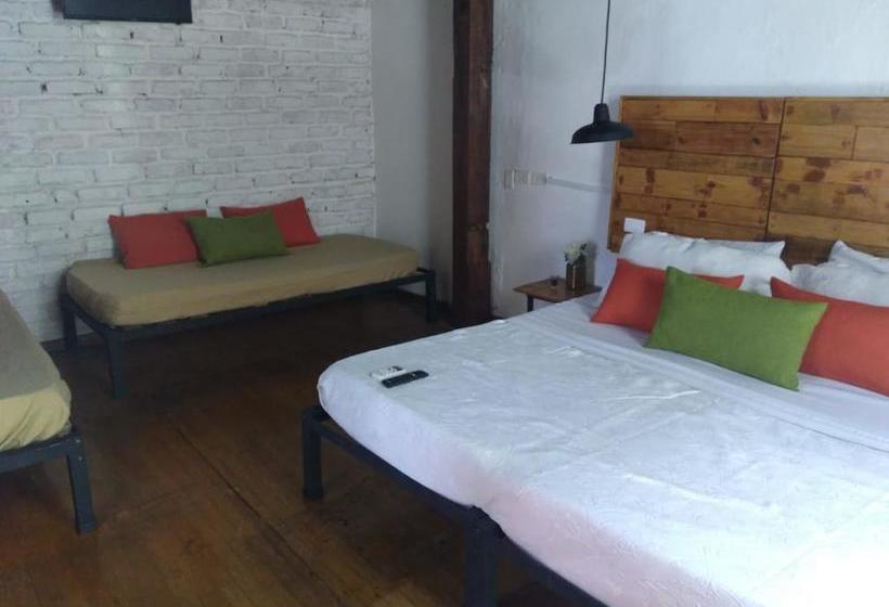 Fotos del hotel Friends To Be:  2