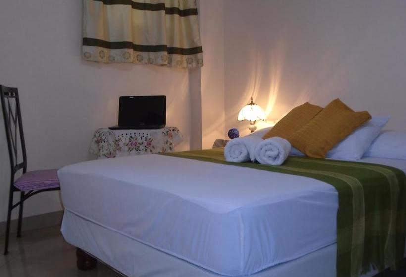 Fotos del hotel Simmonds Inn Guayaquil:  3