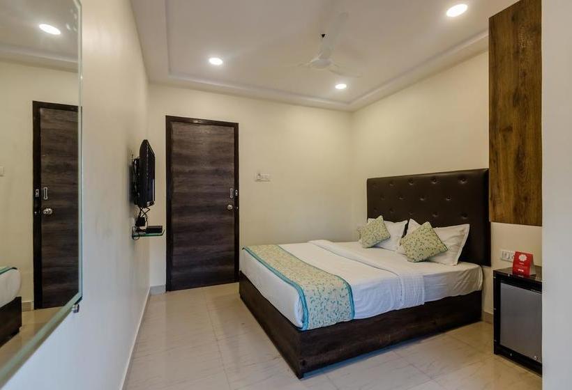 Fotos del hotel Oyo Rooms Near Kokilaben Hospital:  12