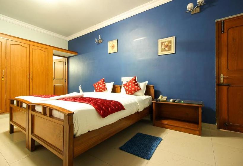 Fotos del hotel Oyo 6955 Eyrie Comfort Suites:  2