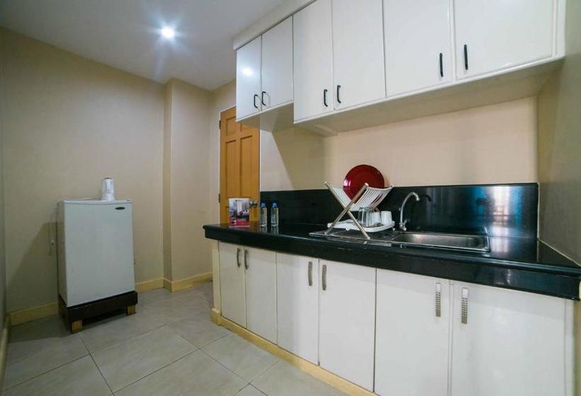 Fotos del hotel Reddoorz Plus @ Better Living Paranaque:  7