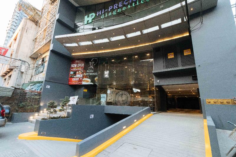 Fotos del hotel Reddoorz Premium Near Ust Hospital:  12