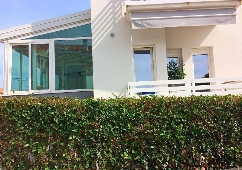 Fotos del hotel Apartments Lili Flora:  7