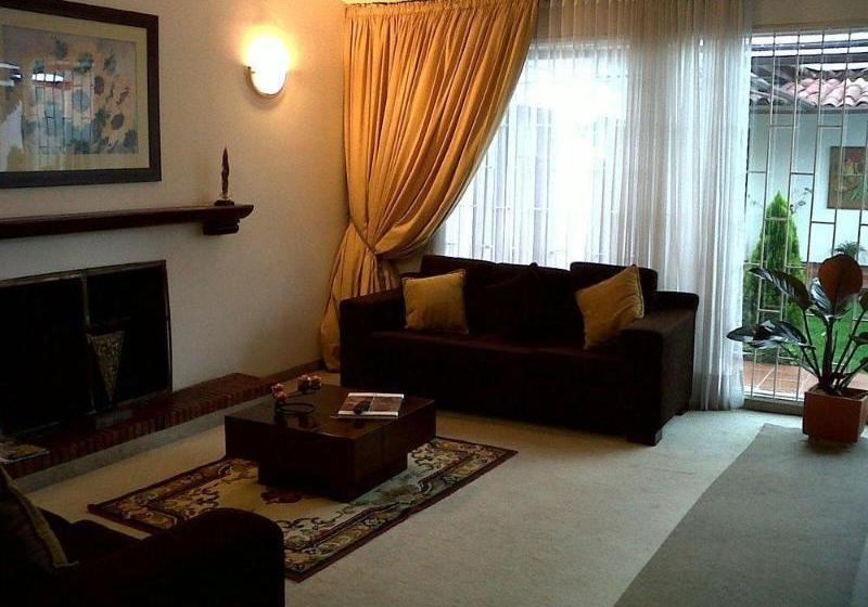 Balmoral Casa & Boutique