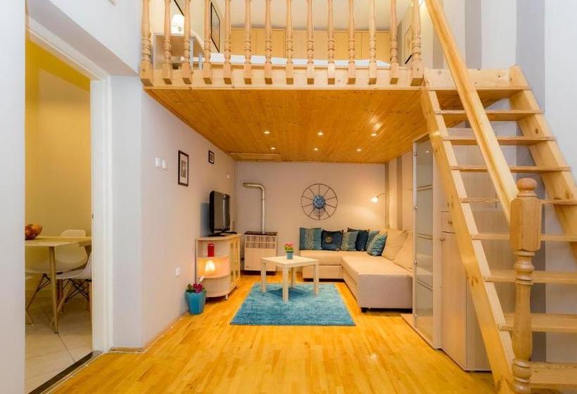 Fotos del hotel Souper Apartments Downtown:  13