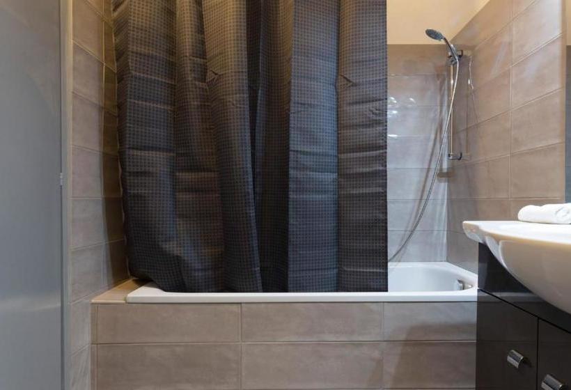 Fotos del hotel Souper Apartments Downtown:  7