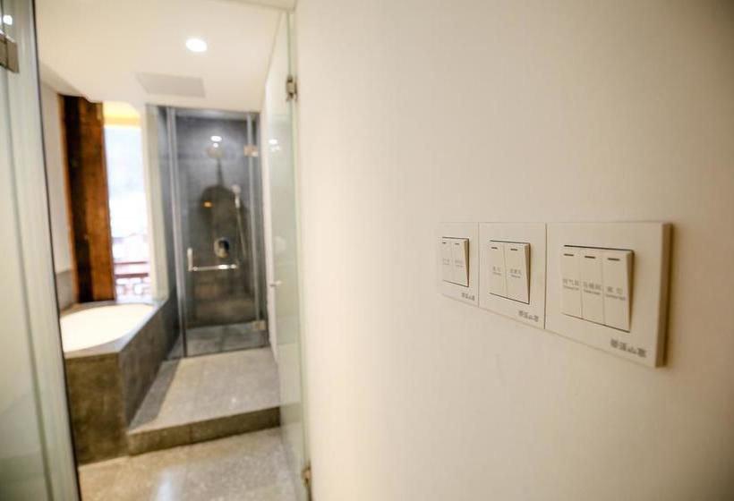 Fotos del hotel Suoxishanju Light Luxury Resort:  9