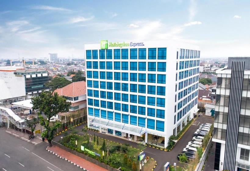Fotos del hotel Holiday Inn Express Jakarta Matraman, An Ihg:  10