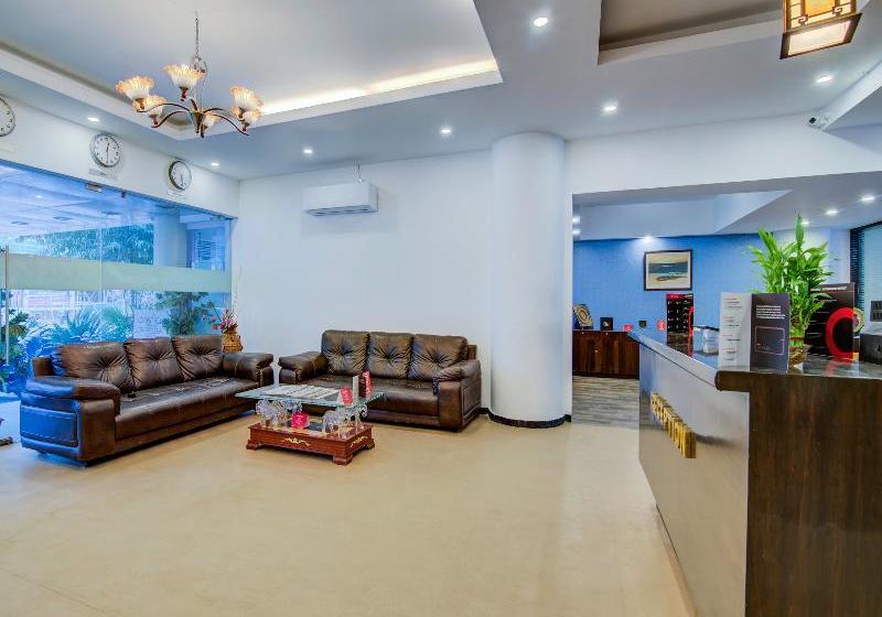 Fotos del hotel Edition O 30042 Melody Inn Whitefield:  2