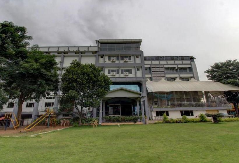 Fotos del hotel Treebo Trend Canna Ngv:  2