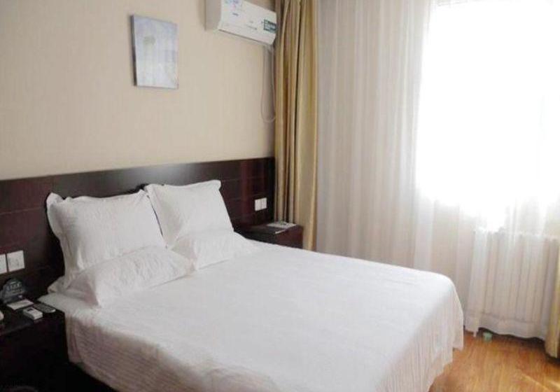 Fotos del hotel Greentree Inn Tianjin Huanghe Ave Guangkai Metro Station Express:  3