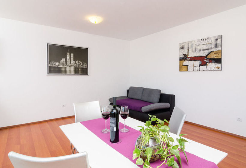 Fotos del hotel Apartments Ira:  18