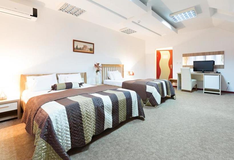 Fotos del hotel Garni  Family:  9