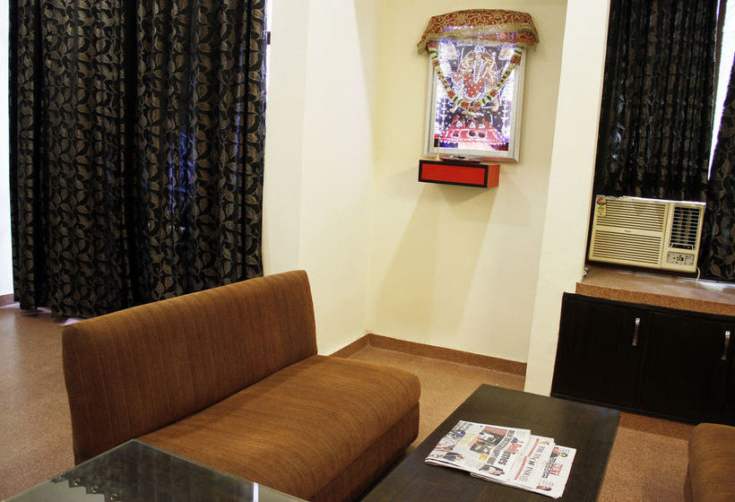 Fotos del hotel Oyo Rooms Safdarjung Extension:  19