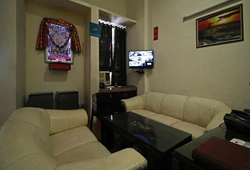 Fotos del hotel Oyo Rooms Safdarjung Extension:  17