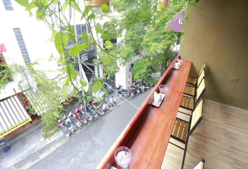 Fotos del hotel Madam Moon:  5